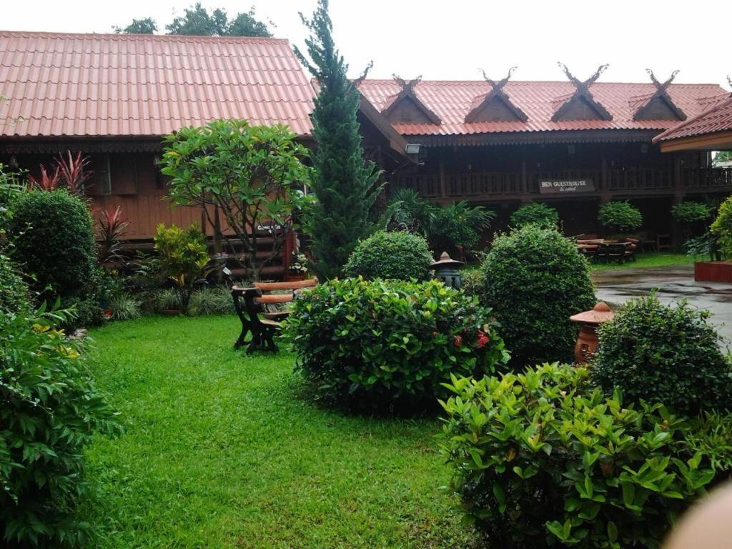 Ben Guesthouse Чианг Рай Екстериор снимка