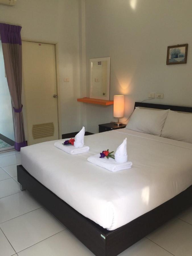 Ben Guesthouse Чианг Рай Екстериор снимка