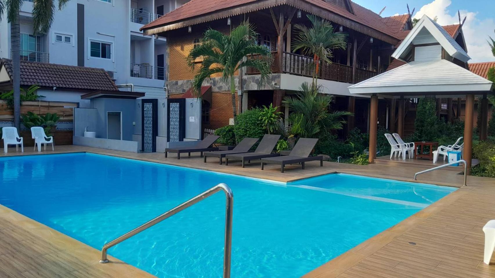 Ben Guesthouse Чианг Рай Екстериор снимка