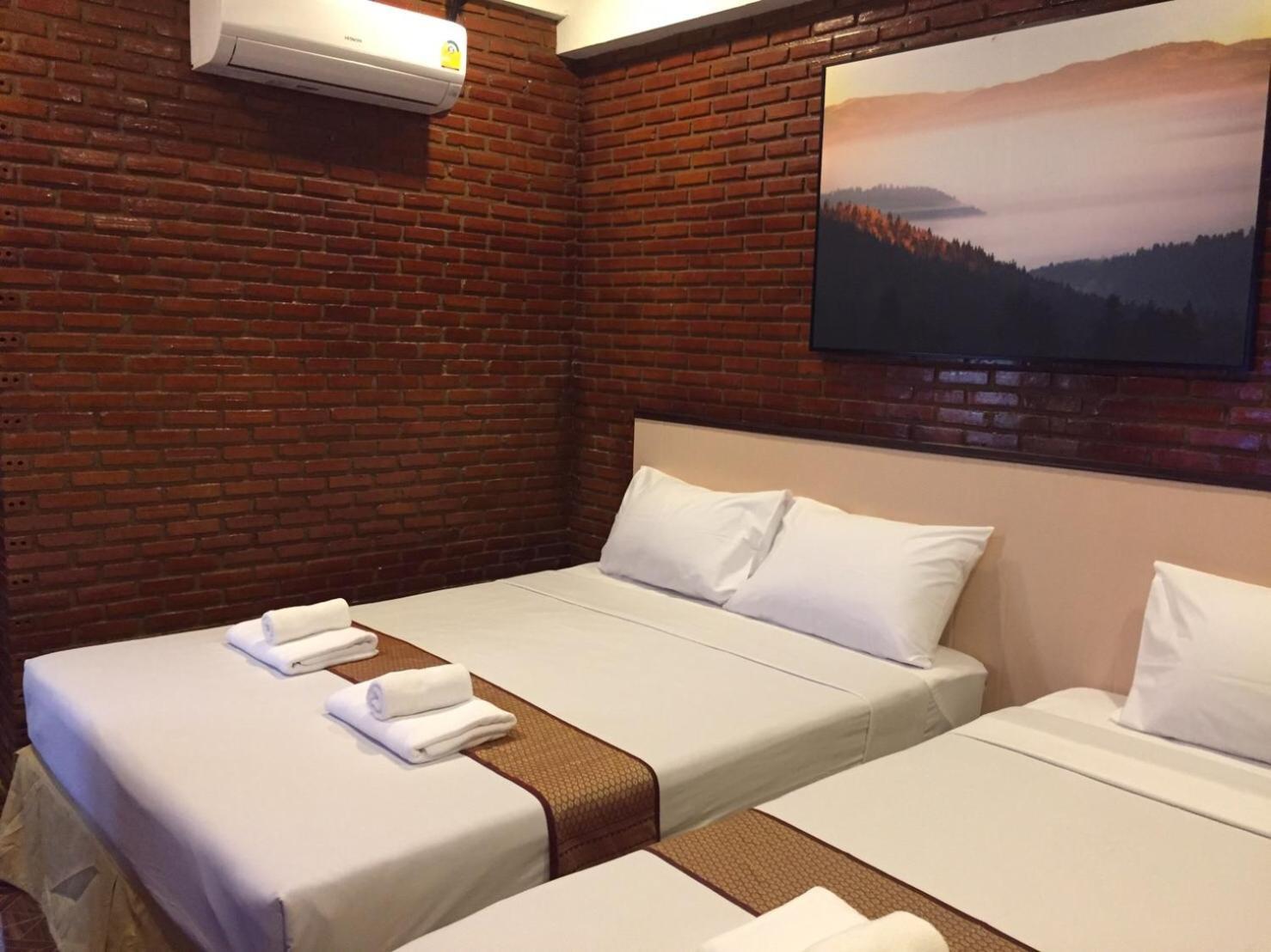 Ben Guesthouse Чианг Рай Екстериор снимка