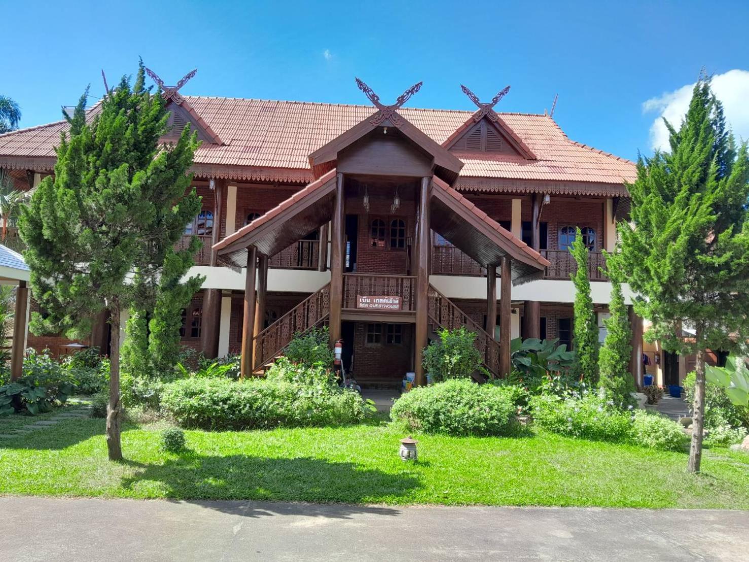 Ben Guesthouse Чианг Рай Екстериор снимка