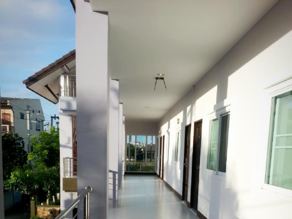 Ben Guesthouse Чианг Рай Екстериор снимка